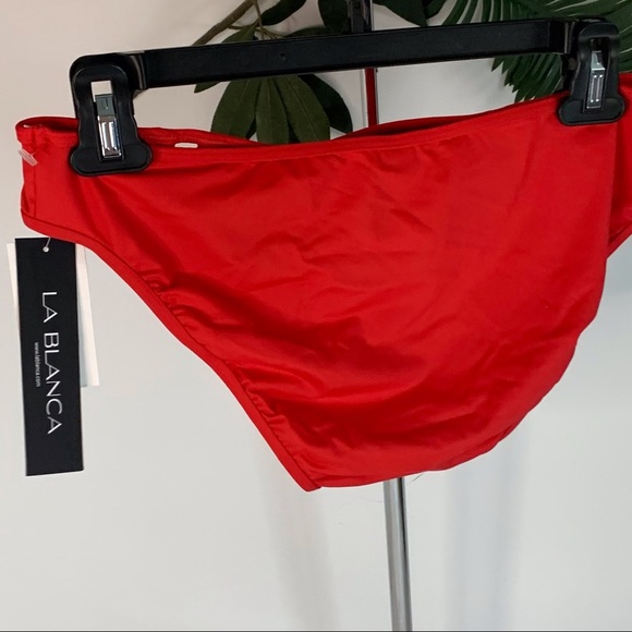 La Blanca
Tied & True Hipster Lb9fd93 Bikini Bottom Red Size 8 - Picture 5 of 9